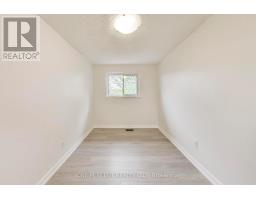 1270 Pallatine Drive, Oakville, ON L6H1Z2 Photo 18