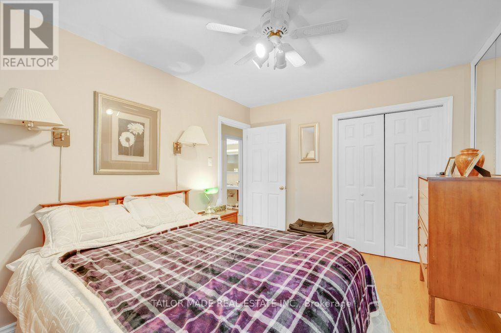 22 GREYSTONE CRESCENT - 16
