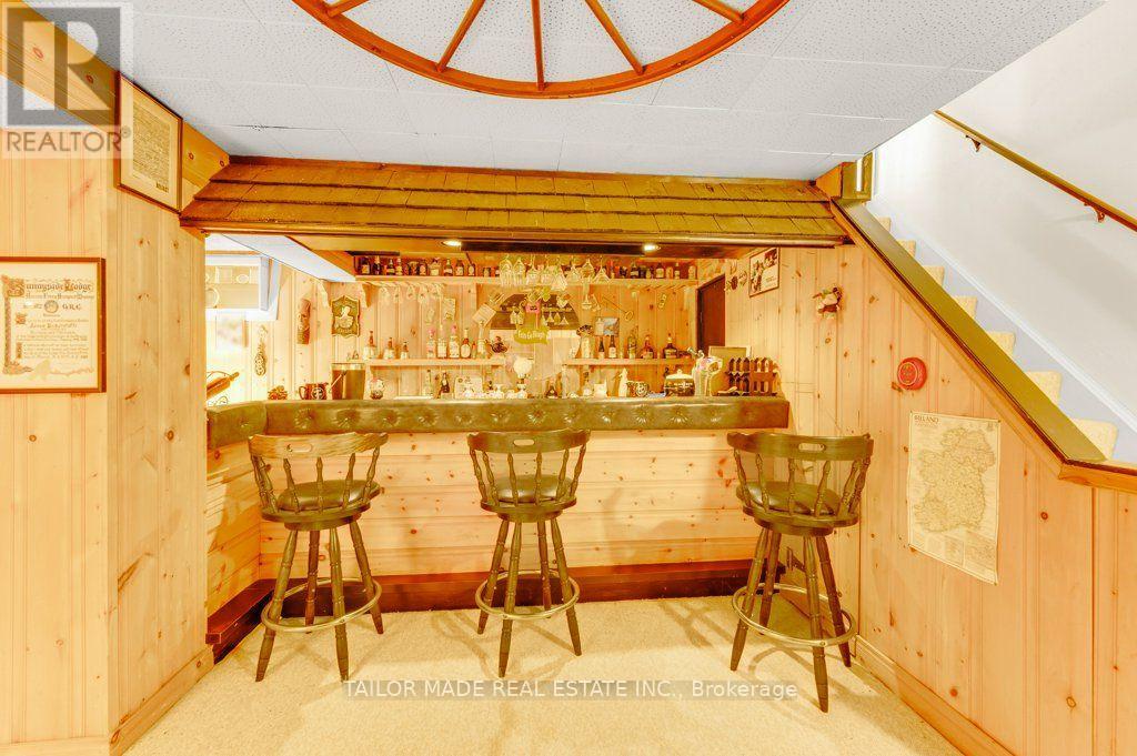 22 GREYSTONE CRESCENT - 20