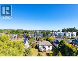 401 986 Heywood Ave, Victoria, BC V8V2Y6 Photo 36