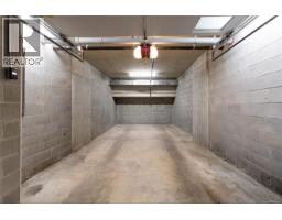 401 986 Heywood Ave, Victoria, BC V8V2Y6 Photo 43