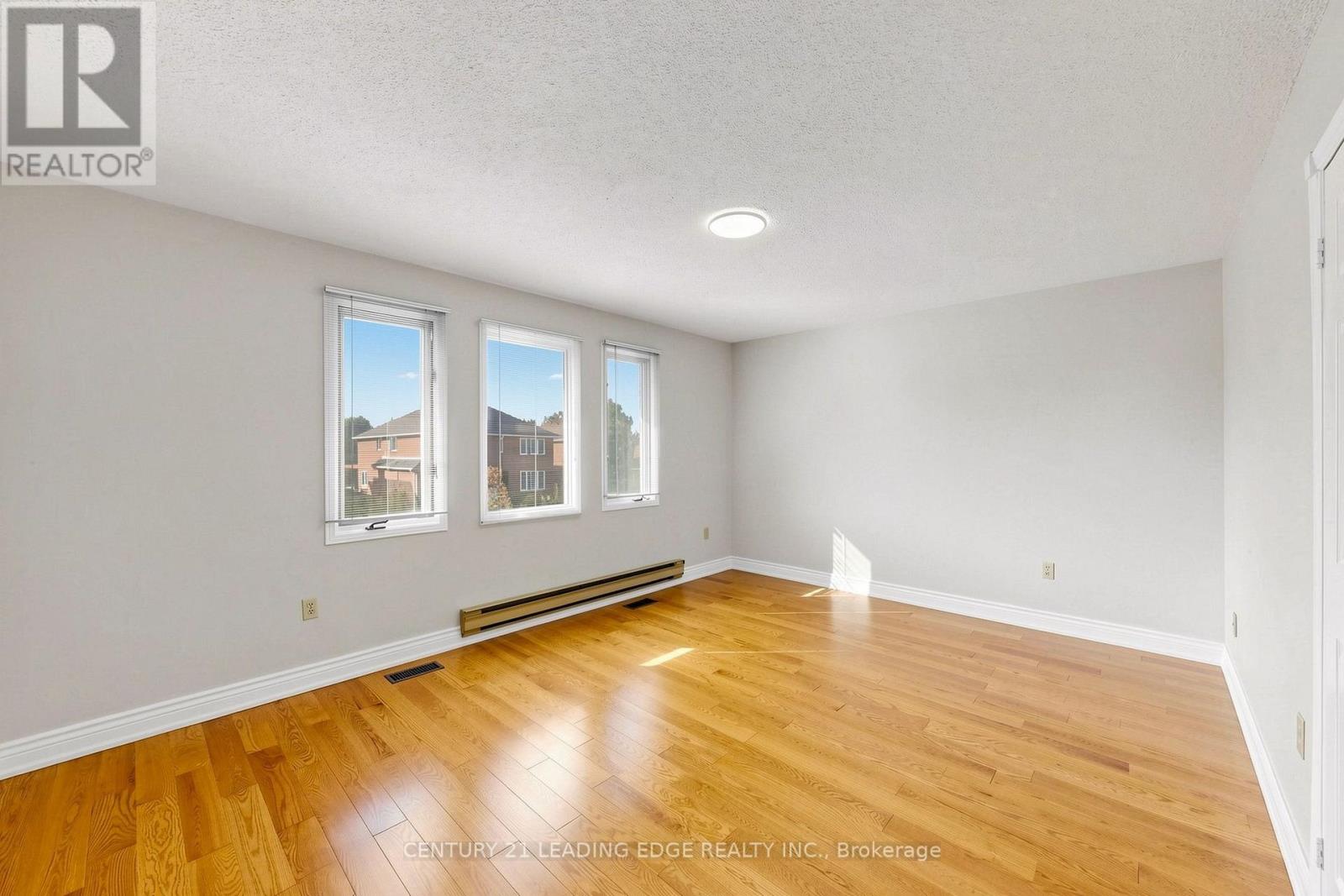 92 ERICKSON DRIVE - 20