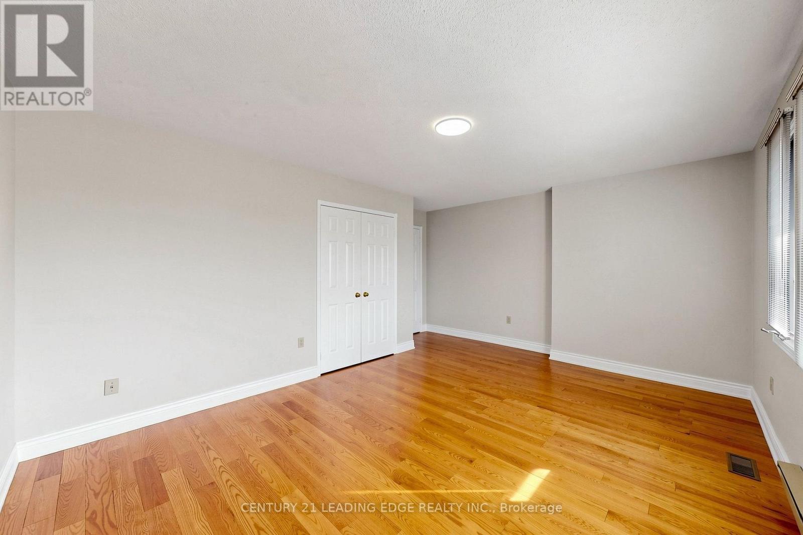 92 ERICKSON DRIVE - 21