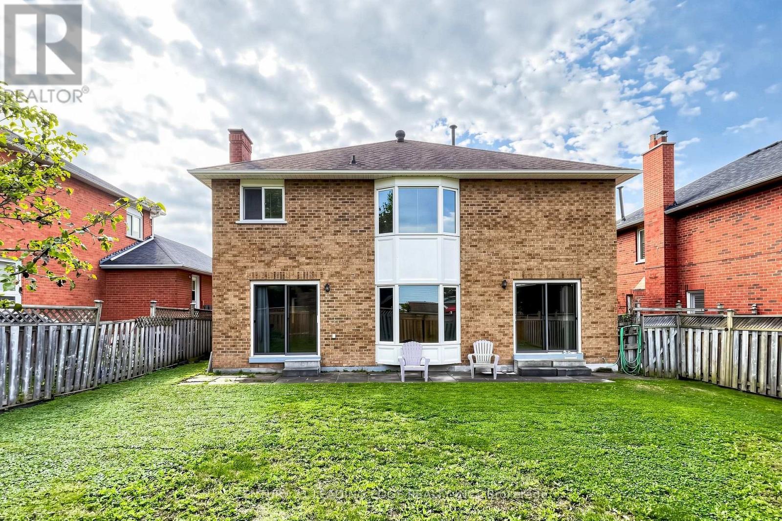 92 ERICKSON DRIVE - Image 35