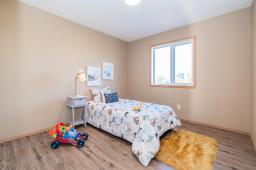 47 Raphael Street, Winnipeg, MB R3T2R4 Photo 34