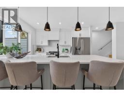 2020 12 Avenue Sw, Calgary, AB T3C0S1 Photo 14