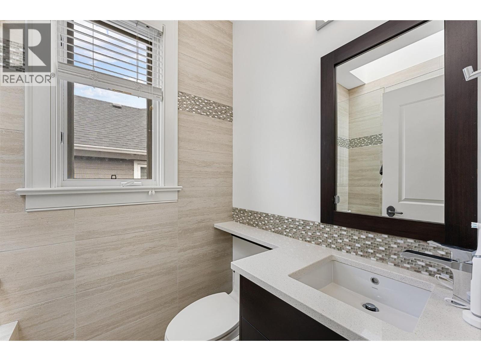 4190 Lakeshore Road Unit# 6, Kelowna - Image 1