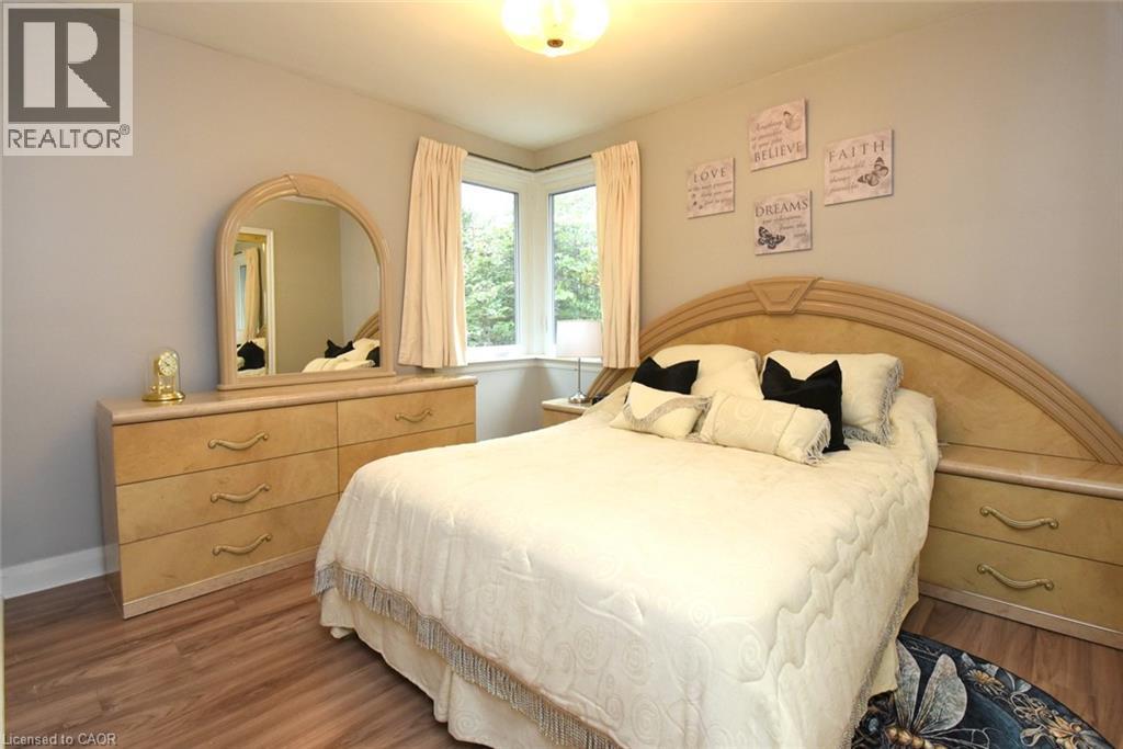 154 EWEN Road - 20