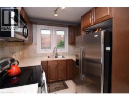 Eat in kitchen - 154 Ewen Road, Hamilton, ON L8S3C7 Photo 12