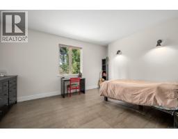 Bathroom - 3389 Rhys Rd, Courtenay, BC V9N0B7 Photo 17