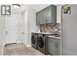 Recreation room - 887 Loseth Drive, Kelowna, BC V1P0A8 Photo 12