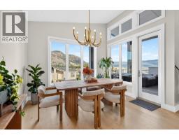 Living room - 887 Loseth Drive, Kelowna, BC V1P0A8 Photo 18