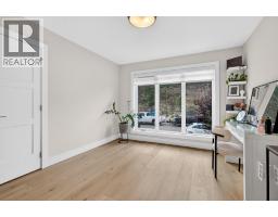 887 Loseth Drive, Kelowna, BC V1P0A8 Photo 30