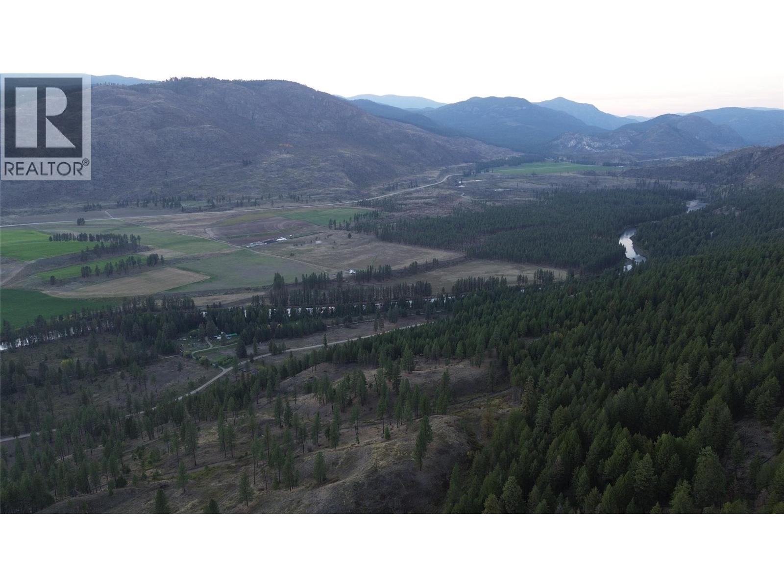  DL 1402S Kettle River E Road, Rock Creek