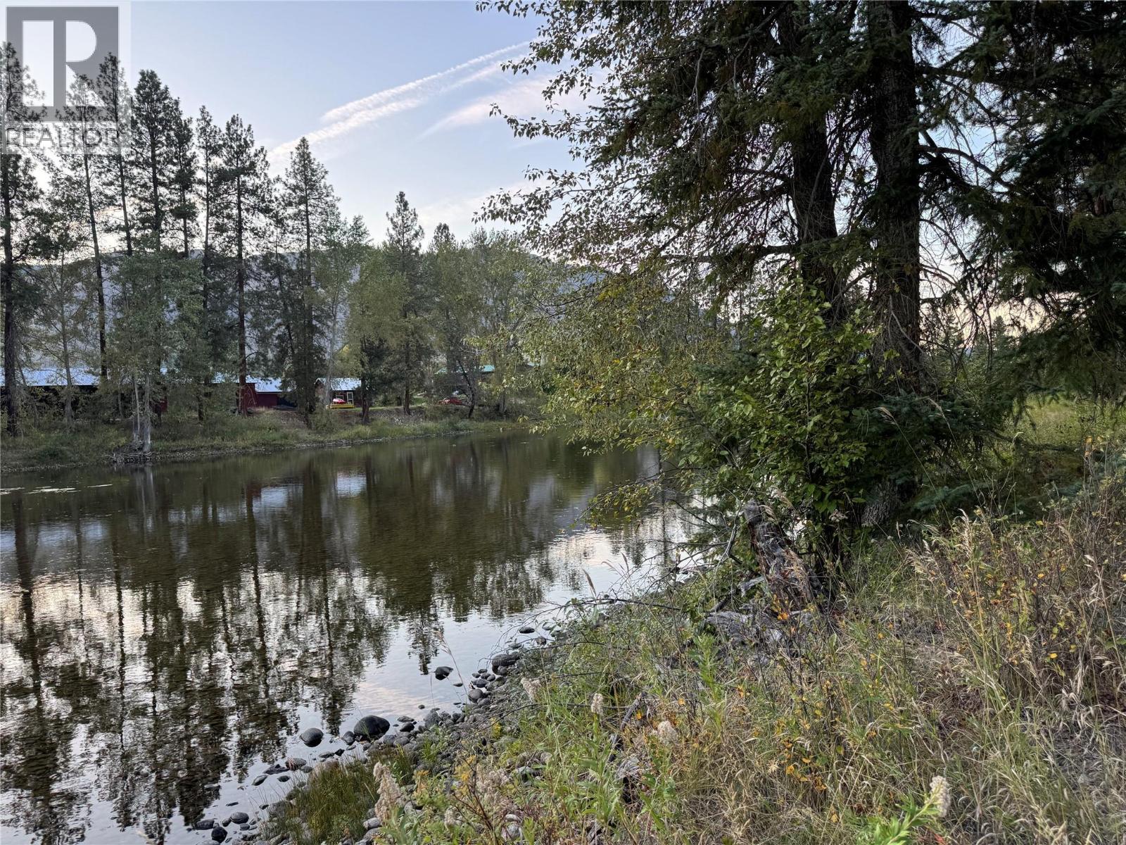  DL 1402S Kettle River E Road, Rock Creek