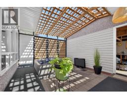 1261 Lawson Avenue, Kelowna, BC V1Y6V1 Photo 17