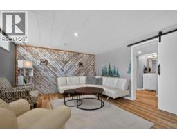 1261 Lawson Avenue, Kelowna, BC V1Y6V1 Photo 29