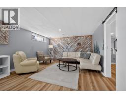 1261 Lawson Avenue, Kelowna, BC V1Y6V1 Photo 30