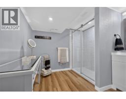 1261 Lawson Avenue, Kelowna, BC V1Y6V1 Photo 34