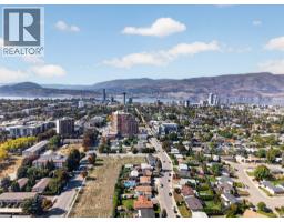 1261 Lawson Avenue, Kelowna, BC V1Y6V1 Photo 41