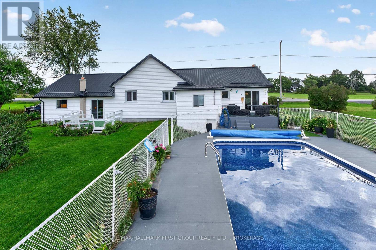 907 MILLHAVEN ROAD, Loyalist (Lennox and Addington - South) — photo 3