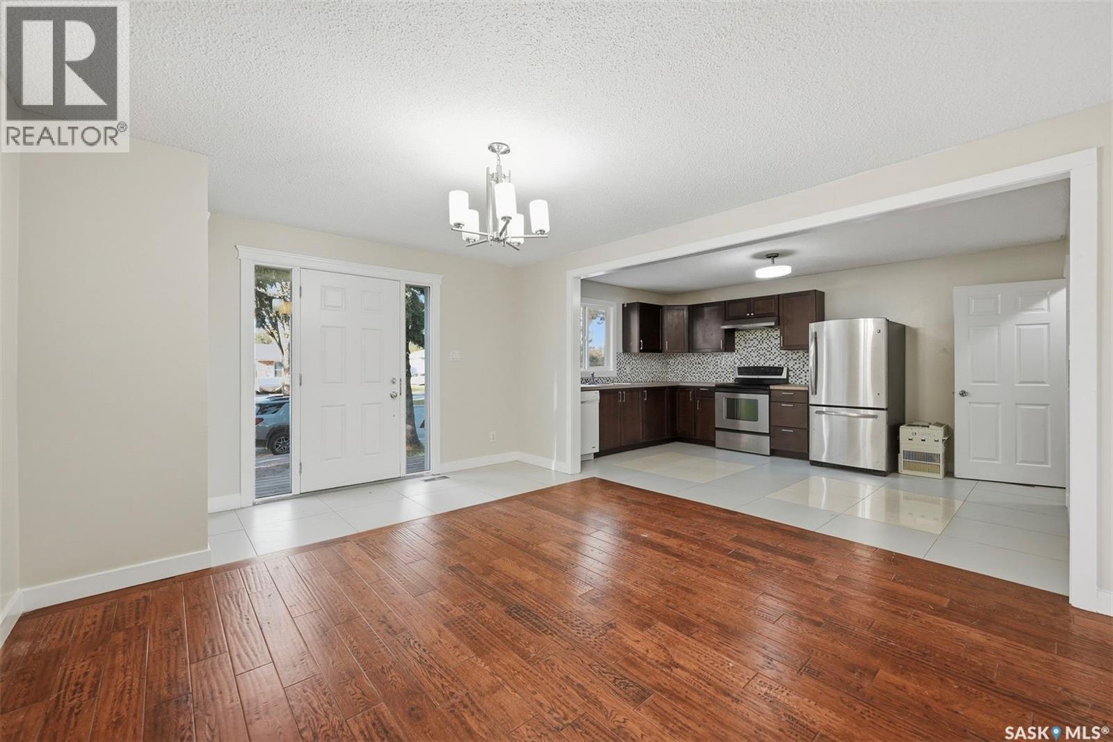 3817 Diefenbaker DRIVE, Saskatoon — photo 6