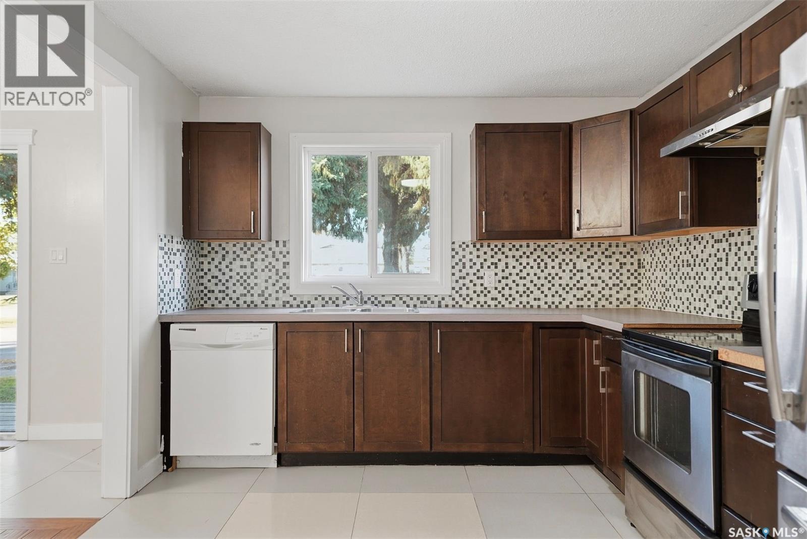 3817 Diefenbaker DRIVE, Saskatoon — photo 8
