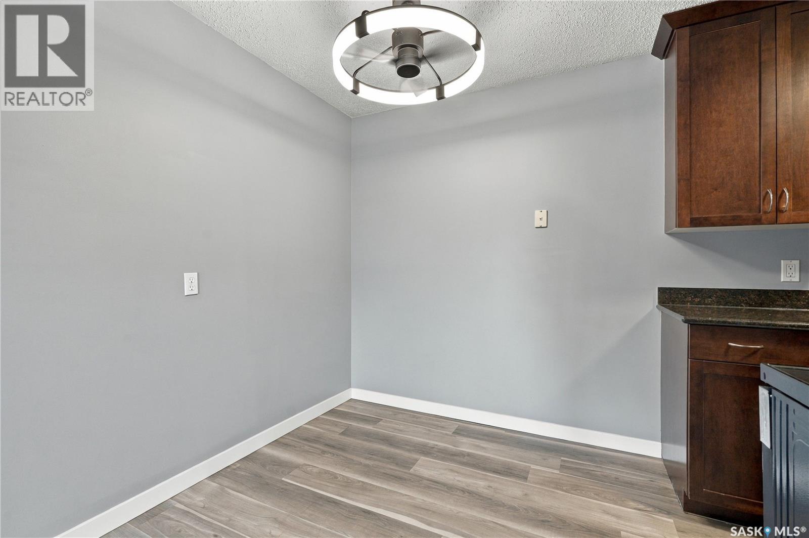 210 2233 St Henry AVENUE, Saskatoon — photo 17