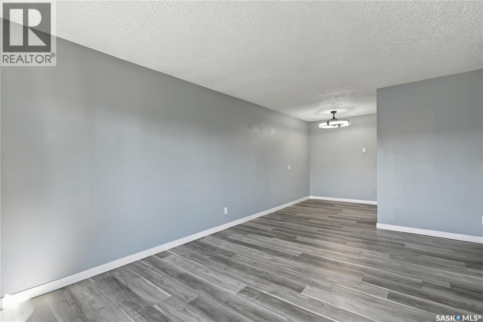 210 2233 St Henry AVENUE, Saskatoon — photo 20