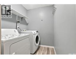 4pc Bathroom - 210 2233 St Henry Avenue, Saskatoon, SK S7M5K6 Photo 6