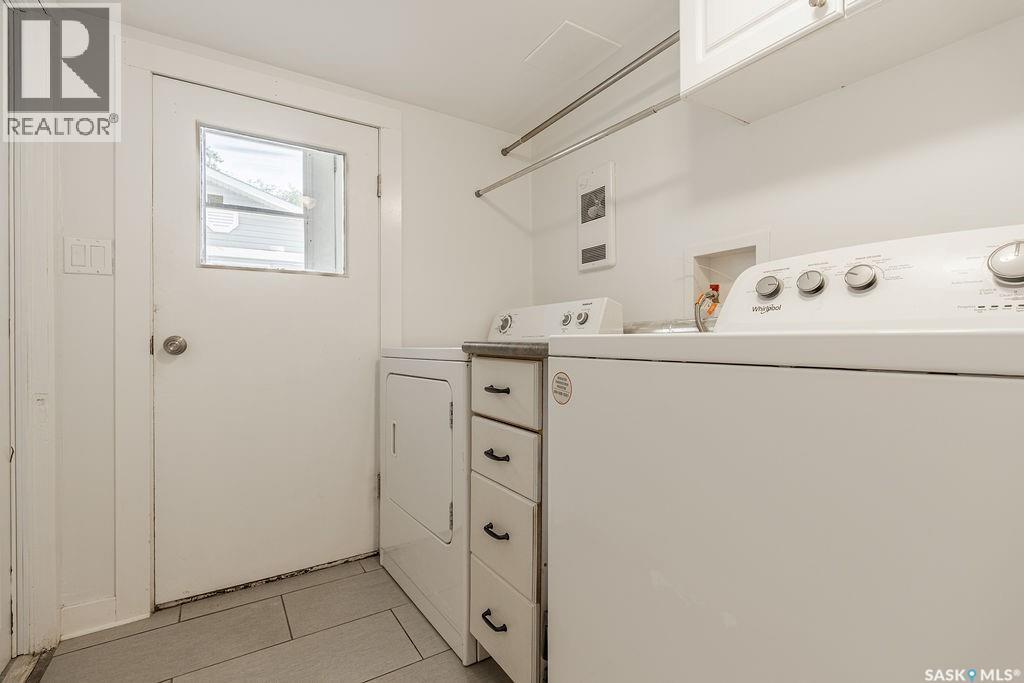 1736 1st AVENUE N, Saskatoon — photo 19