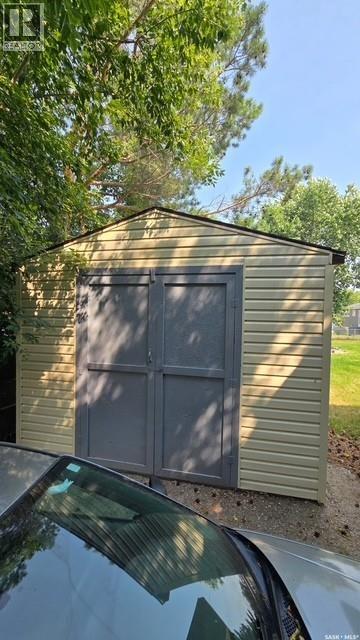 373 BROWNLEE AVENUE - 10