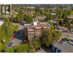 404 4030 Quadra St, Saanich, BC V8X1K2 Photo 21
