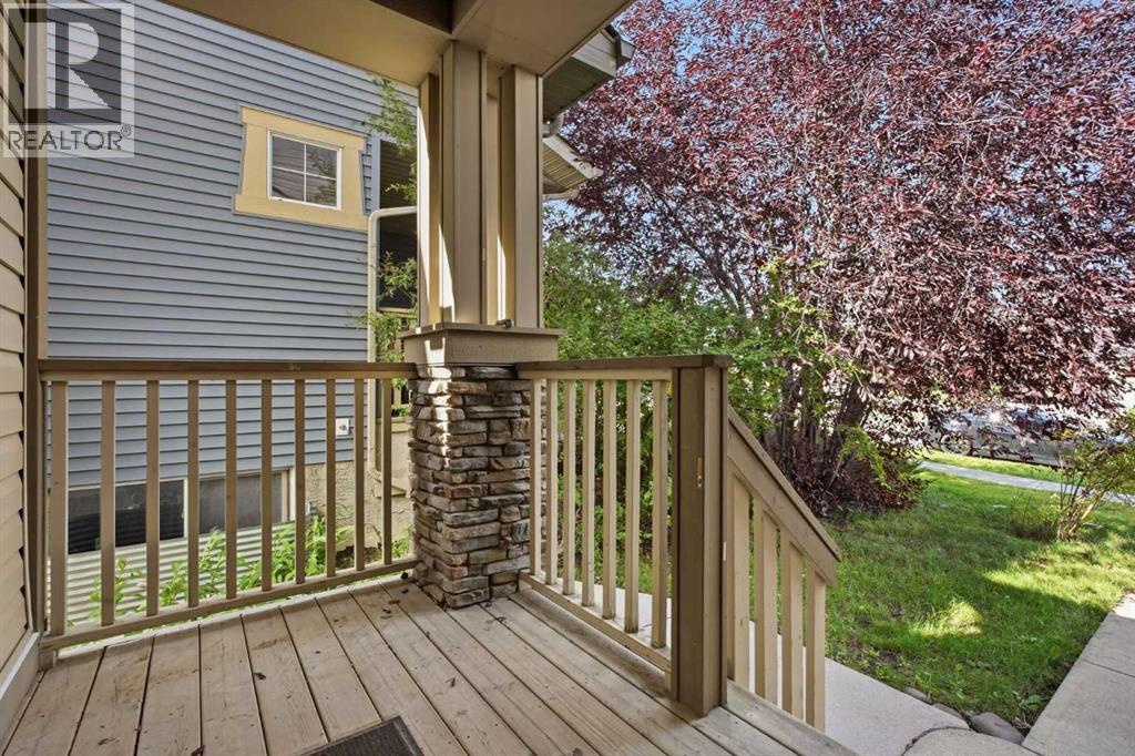 261 panatella Boulevard NW - photo 3