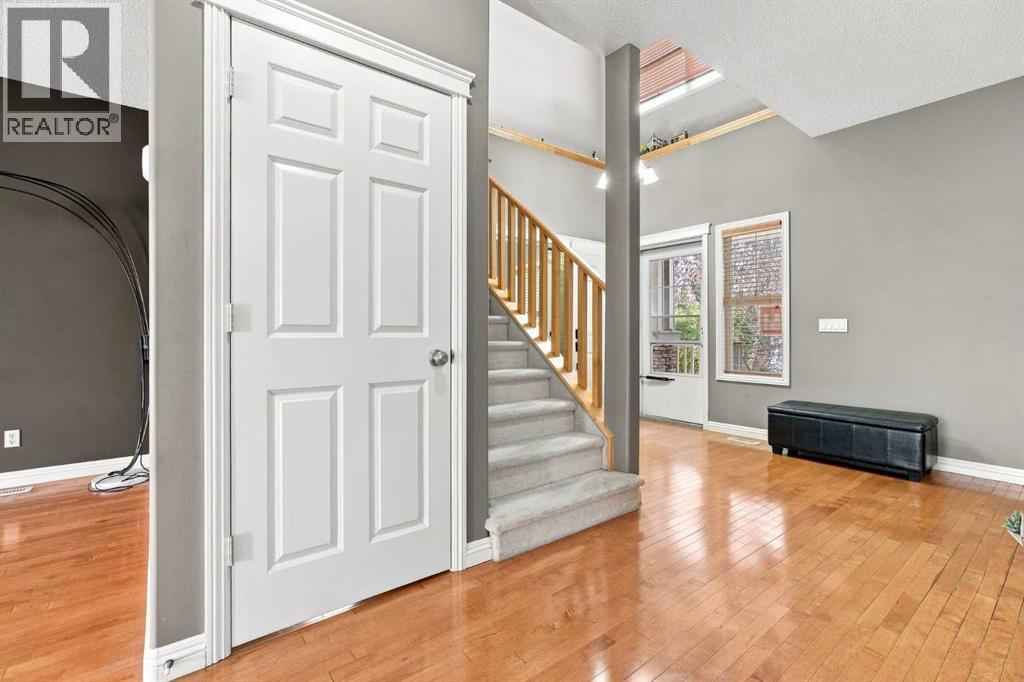 261 panatella Boulevard NW - photo 6