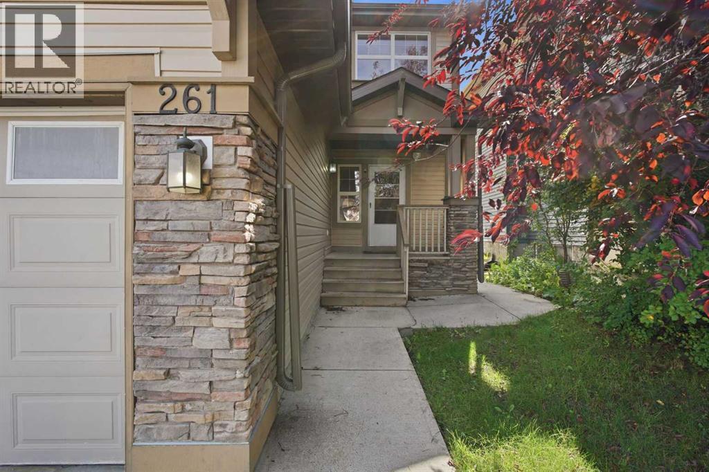 261 panatella Boulevard NW - photo 2