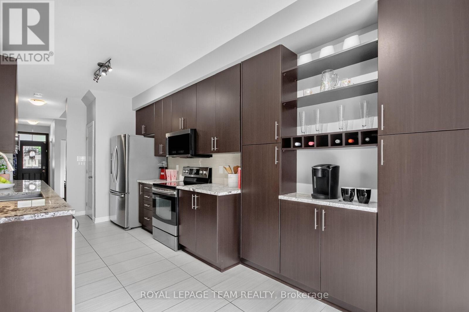 111 HAWKESWOOD DRIVE, Ottawa — photo 12