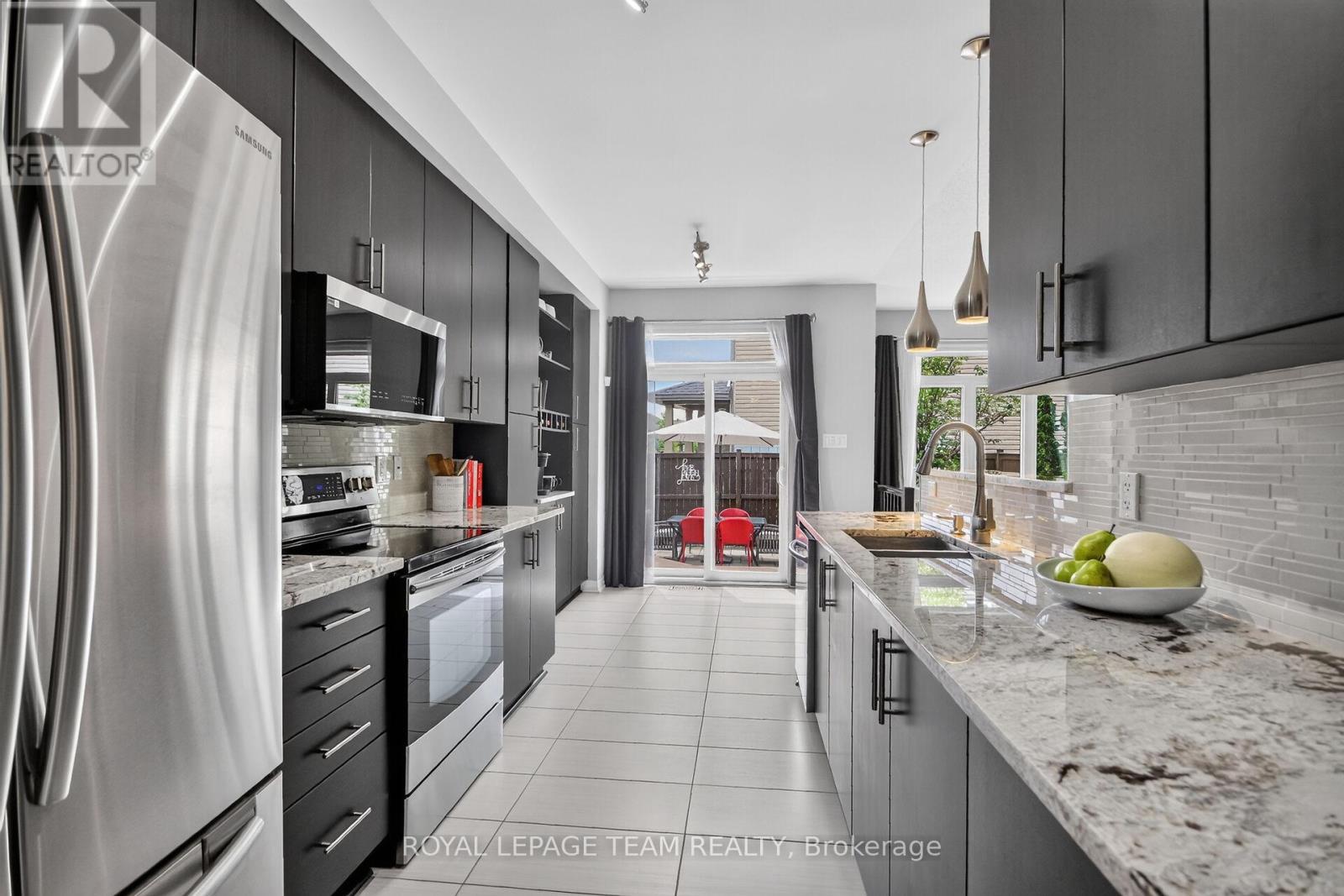 111 HAWKESWOOD DRIVE - Image 14