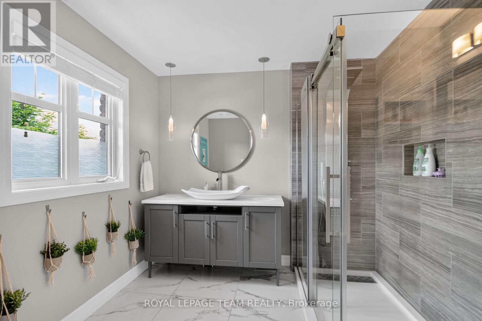 111 HAWKESWOOD DRIVE - Image 21