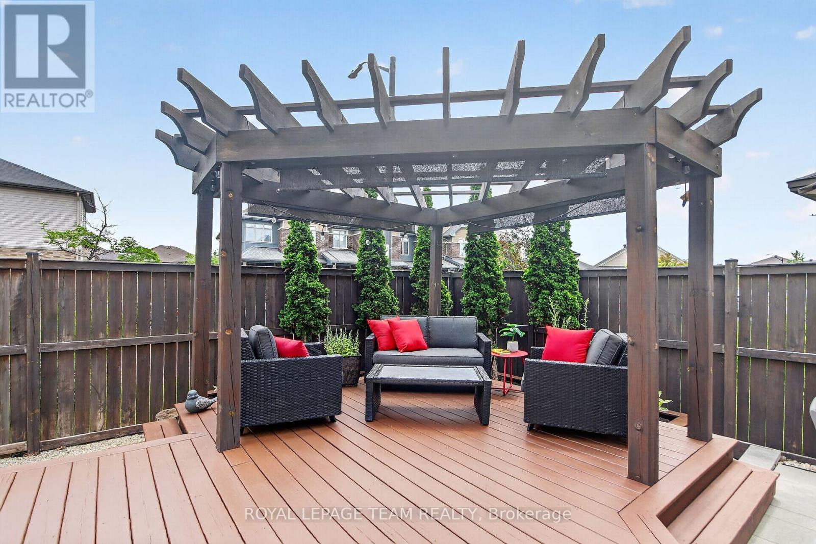 111 HAWKESWOOD DRIVE - Image 37