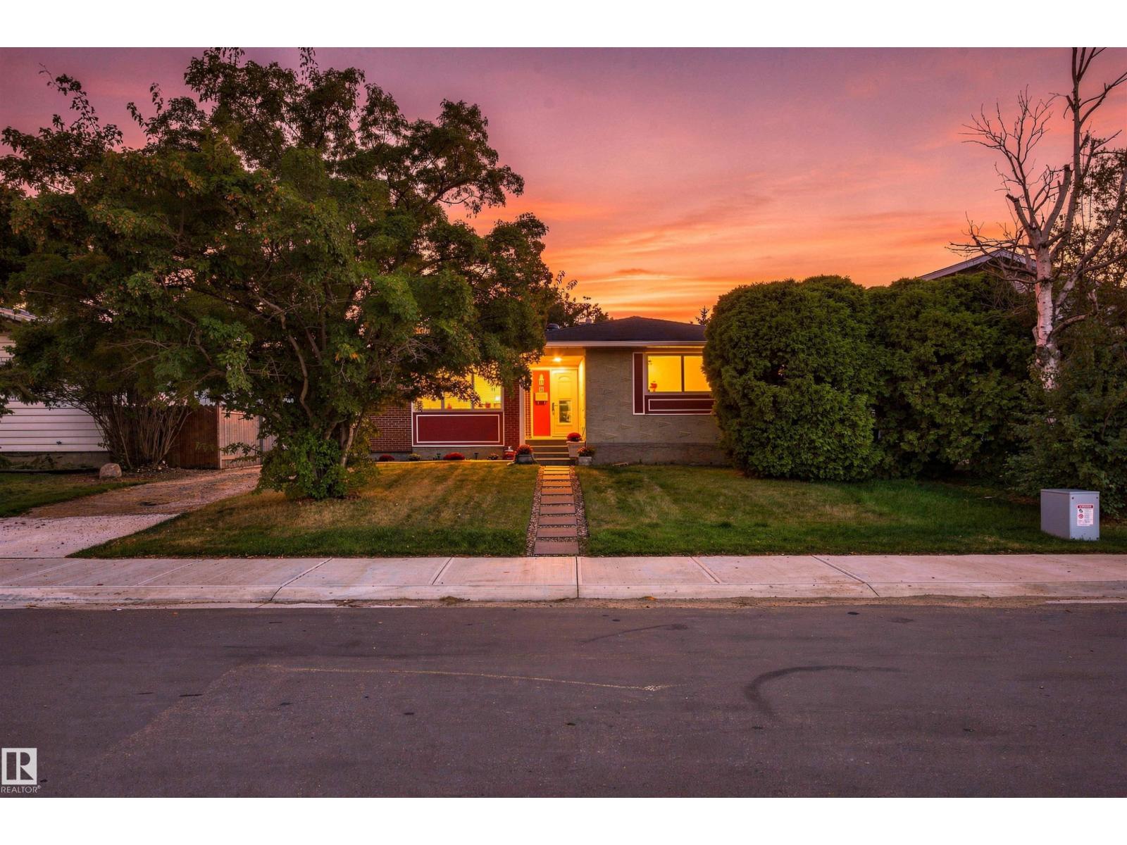 12 HUGHES RD NW, Edmonton, Alberta, T5A4E2