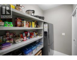 Family room - 5920 24 Avenue, Camrose, AB T4V5J9 Photo 9
