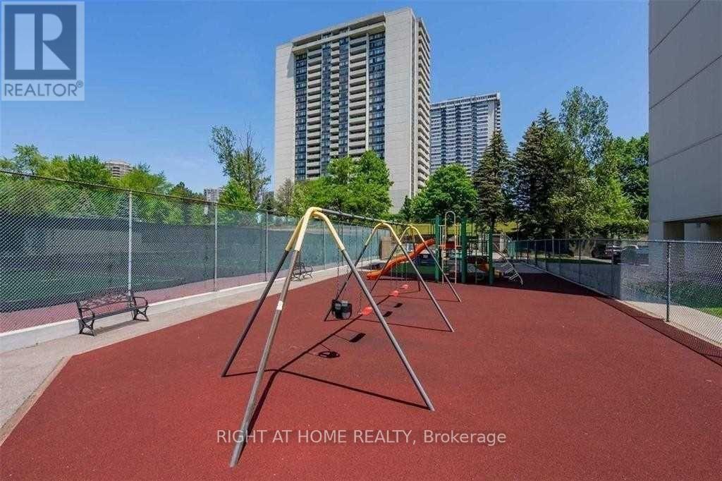 1503 - 177 LINUS ROAD, Toronto (Don Valley Village) — photo 5