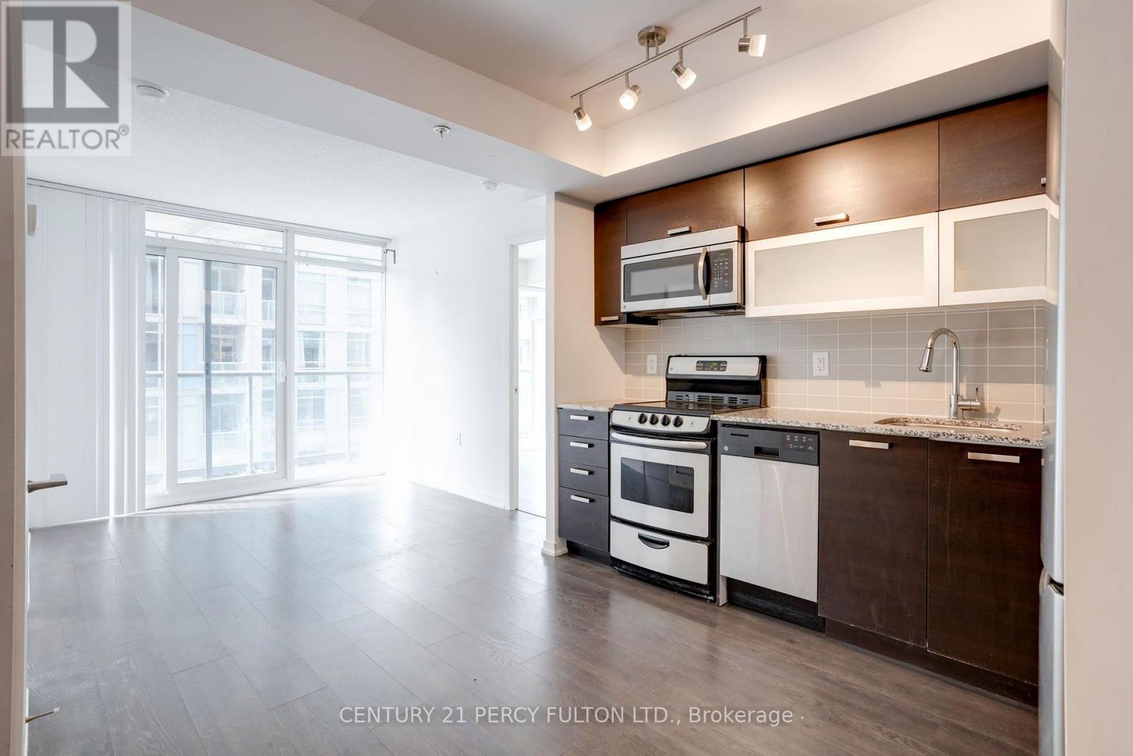 1110W - 36 LISGAR STREET, Toronto (Little Portugal) — photo 2