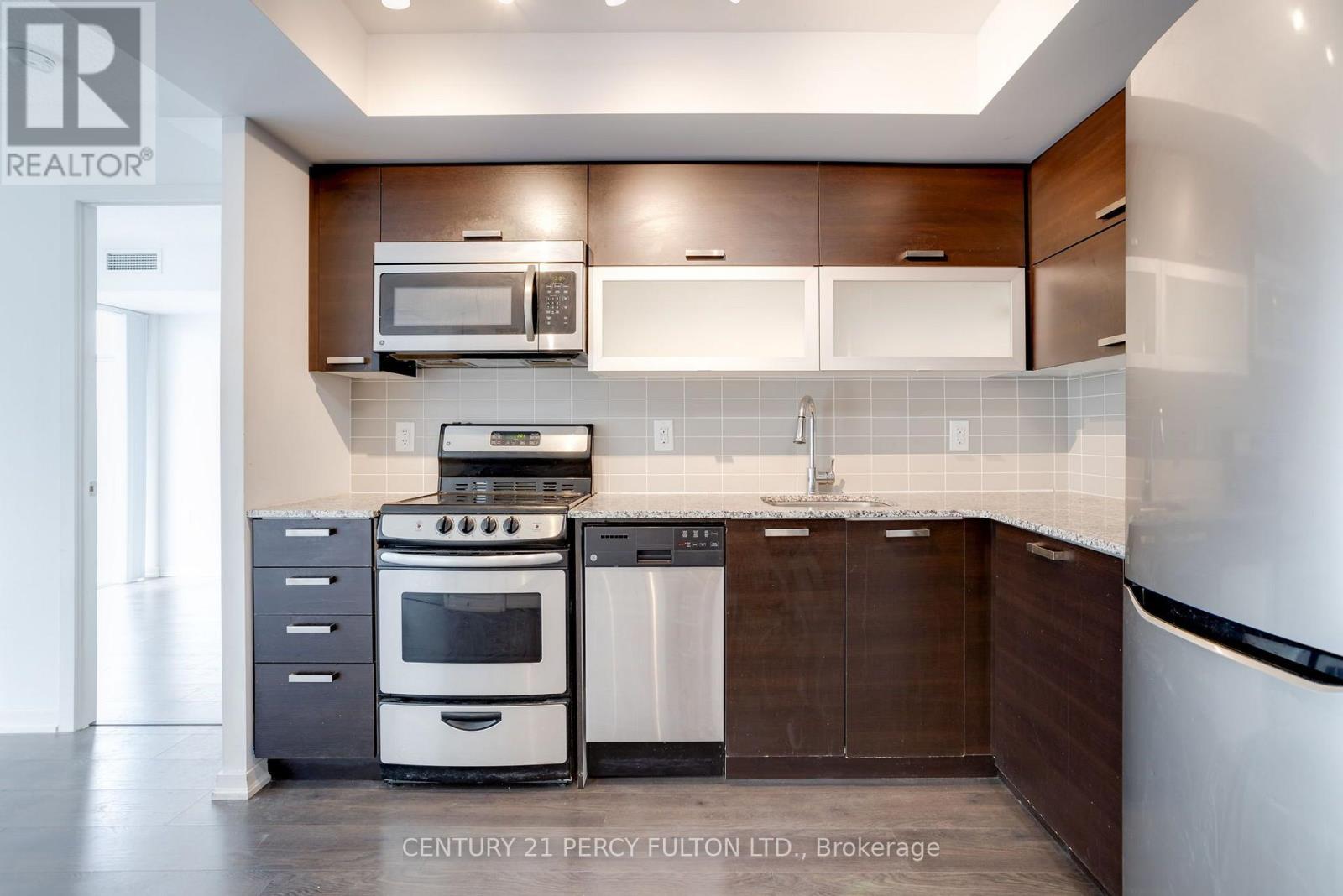 1110W - 36 LISGAR STREET, Toronto (Little Portugal) — photo 3