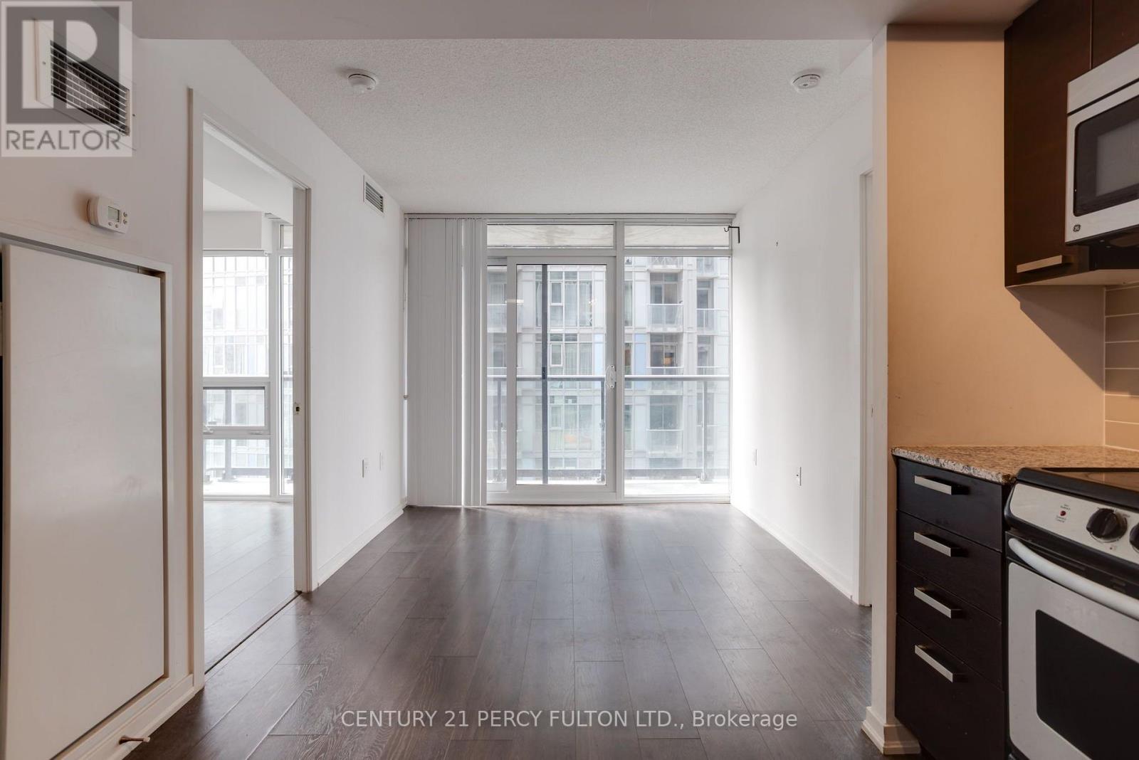 1110W - 36 LISGAR STREET, Toronto (Little Portugal) — photo 6
