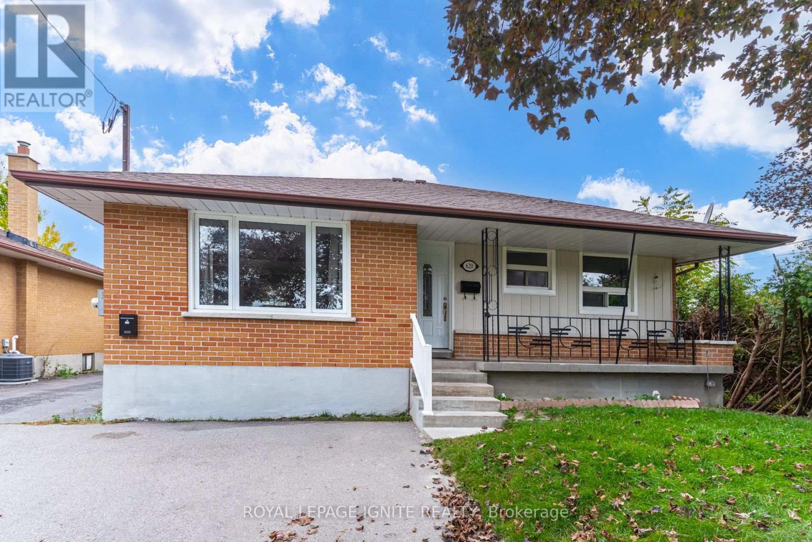 620 CENTRAL PARK BOULEVARD N, Oshawa (O'Neill) — photo 2