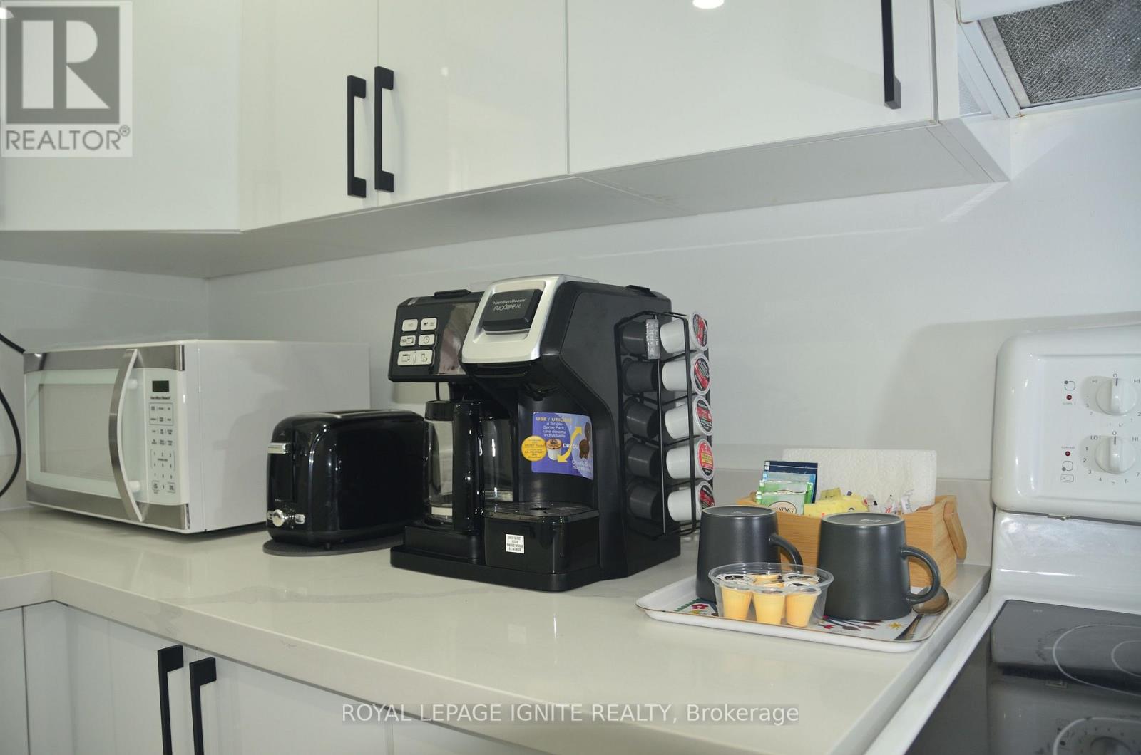 BSMT - 1001 PHARMACY AVENUE, Toronto (Wexford-Maryvale) — photo 6
