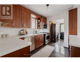 5 Hemlock Avenue, Toronto, ON M4L3E9 Photo 11