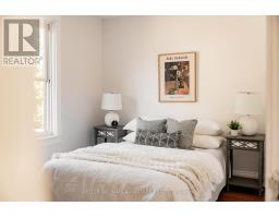 5 Hemlock Avenue, Toronto, ON M4L3E9 Photo 22